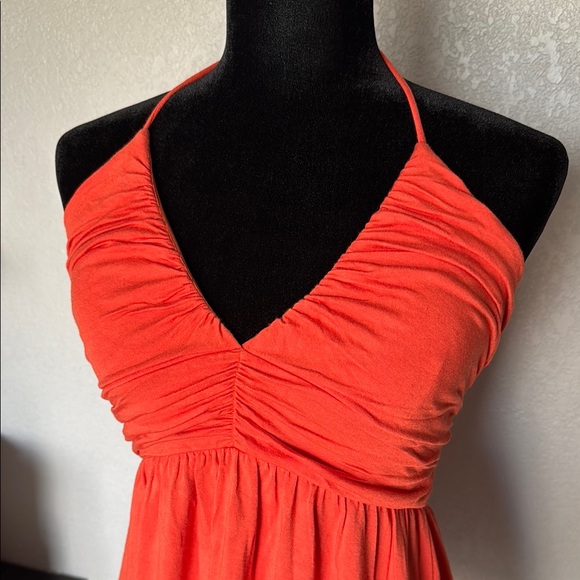 Windsor Vibrant Orange Halter Top - Picture 3 of 10